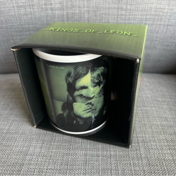 Kings of Leon Other - NIB Kings of Leon Smoking Gun Tours Standard Size Coffee Mug